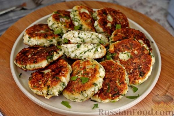 Сырники с фетой, кинзой и укропом