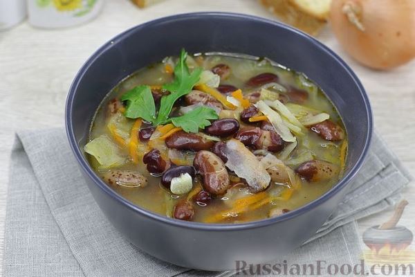 Пасуля с квашеной капустой