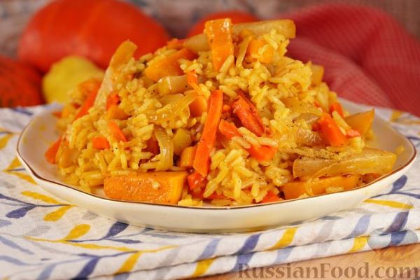 Плов с тыквой и грушей