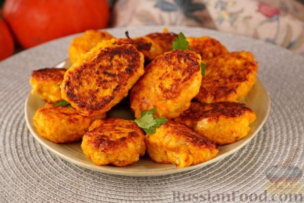 Рубленые куриные котлеты с тыквой