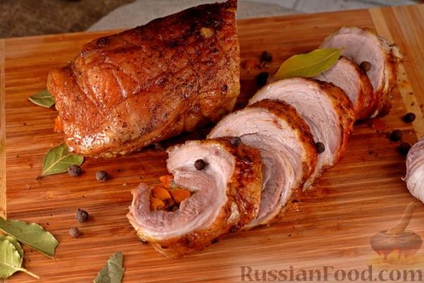 Рулет из подчерёвка, с морковью