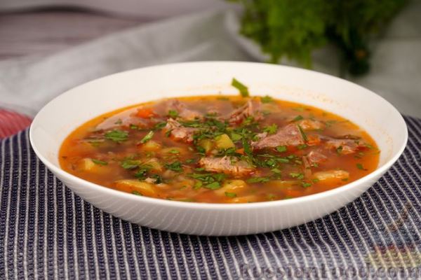 Рассольник с тушёнкой и перловкой